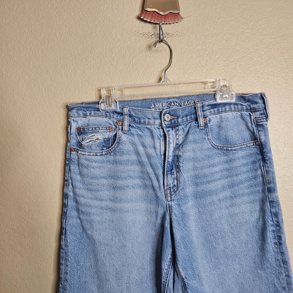 American Eagle Stovepipe Jeans Light Wash High Rise Straight Leg Strigid 12 - Picture 2 of 9